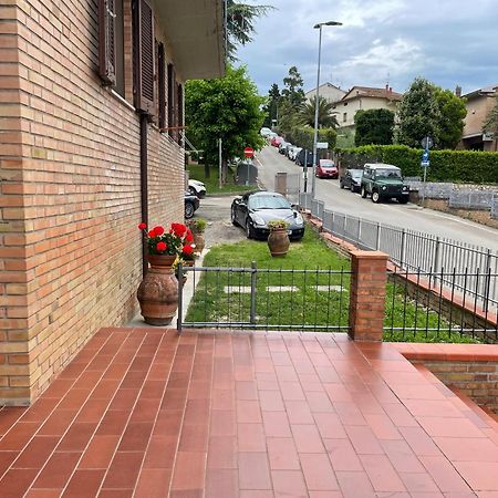 Casa Giovanni Сан Джиминяно Екстериор снимка