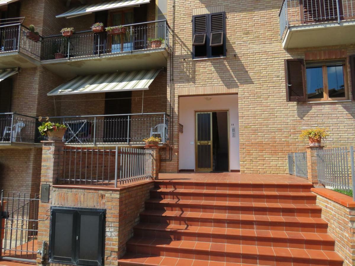Casa Giovanni Сан Джиминяно Екстериор снимка